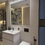 Luxury 2 At Zenith Belle Tour * Bukarest