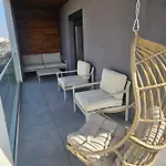 Luxury 2 At Zenith Belle Tour Apartment Bukarest