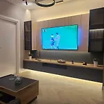 Apartment Luxury 2 At Zenith Belle Tour Bukarest