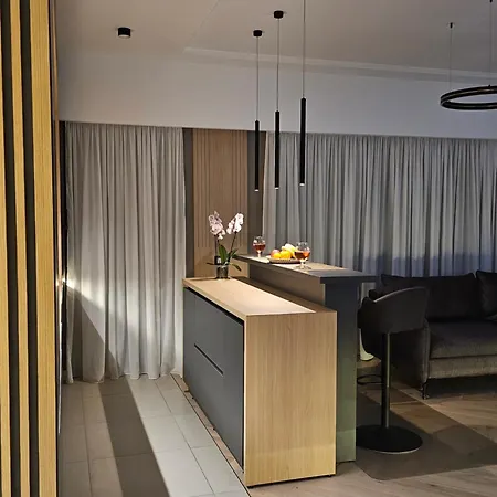 Apartment Luxury 2 At Zenith Belle Tour