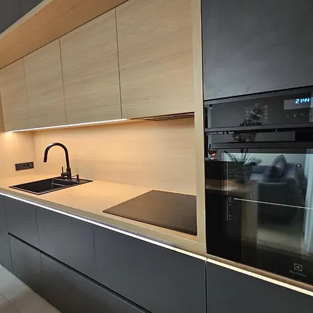 Apartment Luxury 2 At Zenith Belle Tour Bucharest