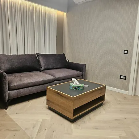 Luxury 2 At Zenith Belle Tour Apartment Bucharest