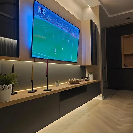 Luxury 2 At Zenith Belle Tour Apartment *